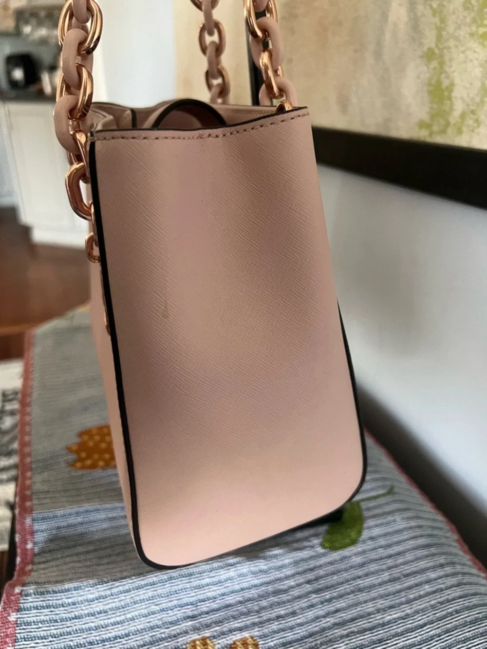 Michael Kors Blush Pink Saffiano Shoulder Tote with Rose Gold Chain Detail - Picture 3 of 13